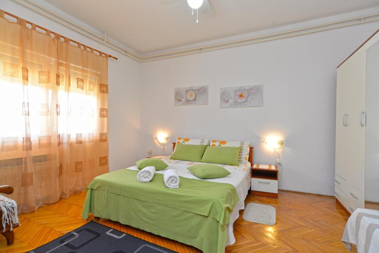 Apartment Silvio 1779 Banjole Exteriör bild