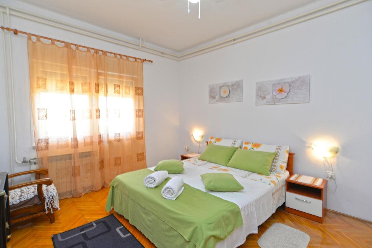 Apartment Silvio 1779 Banjole Exteriör bild